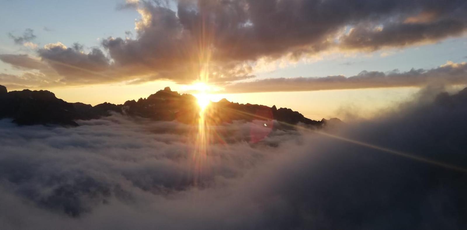 El Serenal Santa Maria de Valdeon Dış mekan fotoğraf